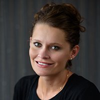 Sarah Langsford image